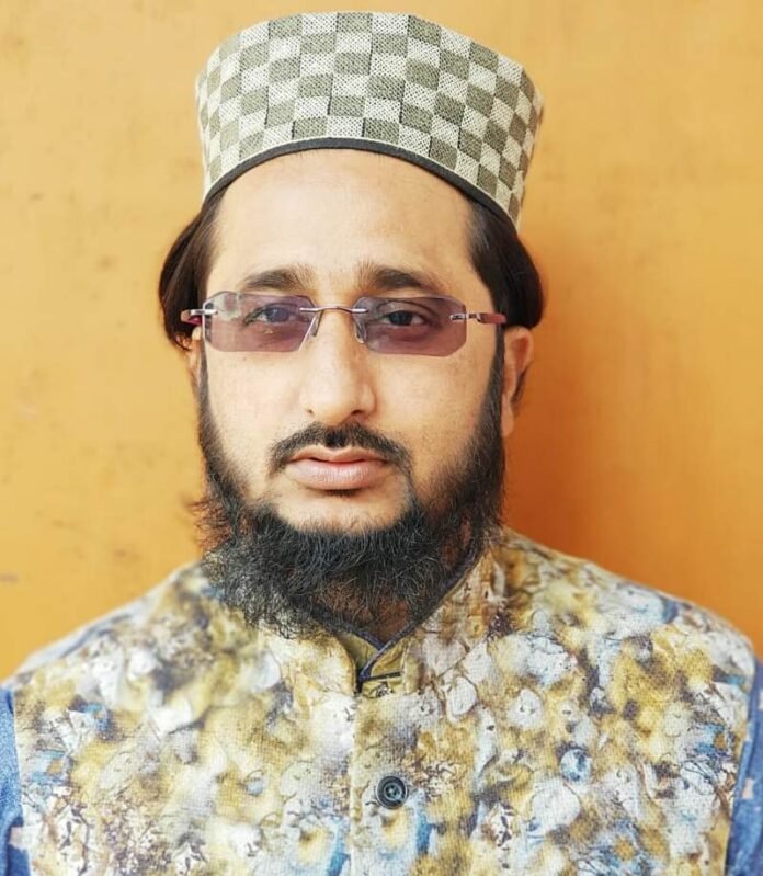 Young Writer,: फैयाज खान मिस्बाही।