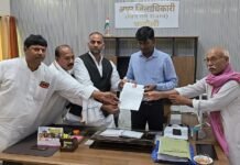 Chandauli:मेडिकल कॉलेज में कथित वसूली पर प्रशासन सख्त,एक माह में सुधार का भरोसा,विधायक ने फिर दी आंदोलन की चेतावनी